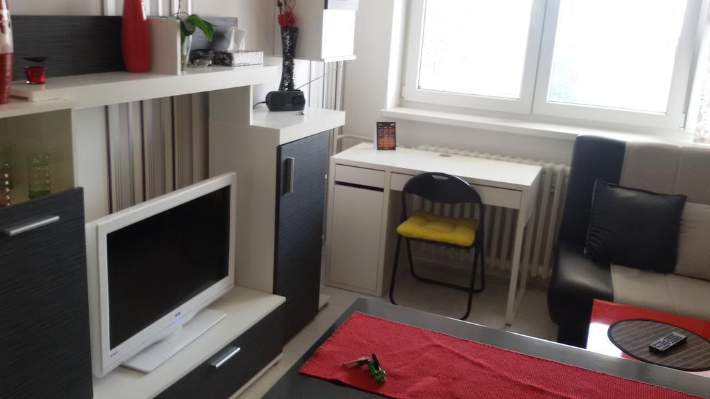 Apartment Your Second Home Суботица Экстерьер фото