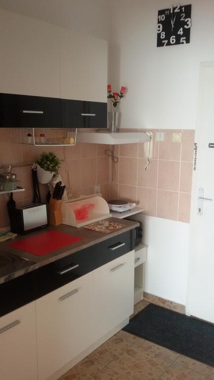 Apartment Your Second Home Суботица Экстерьер фото